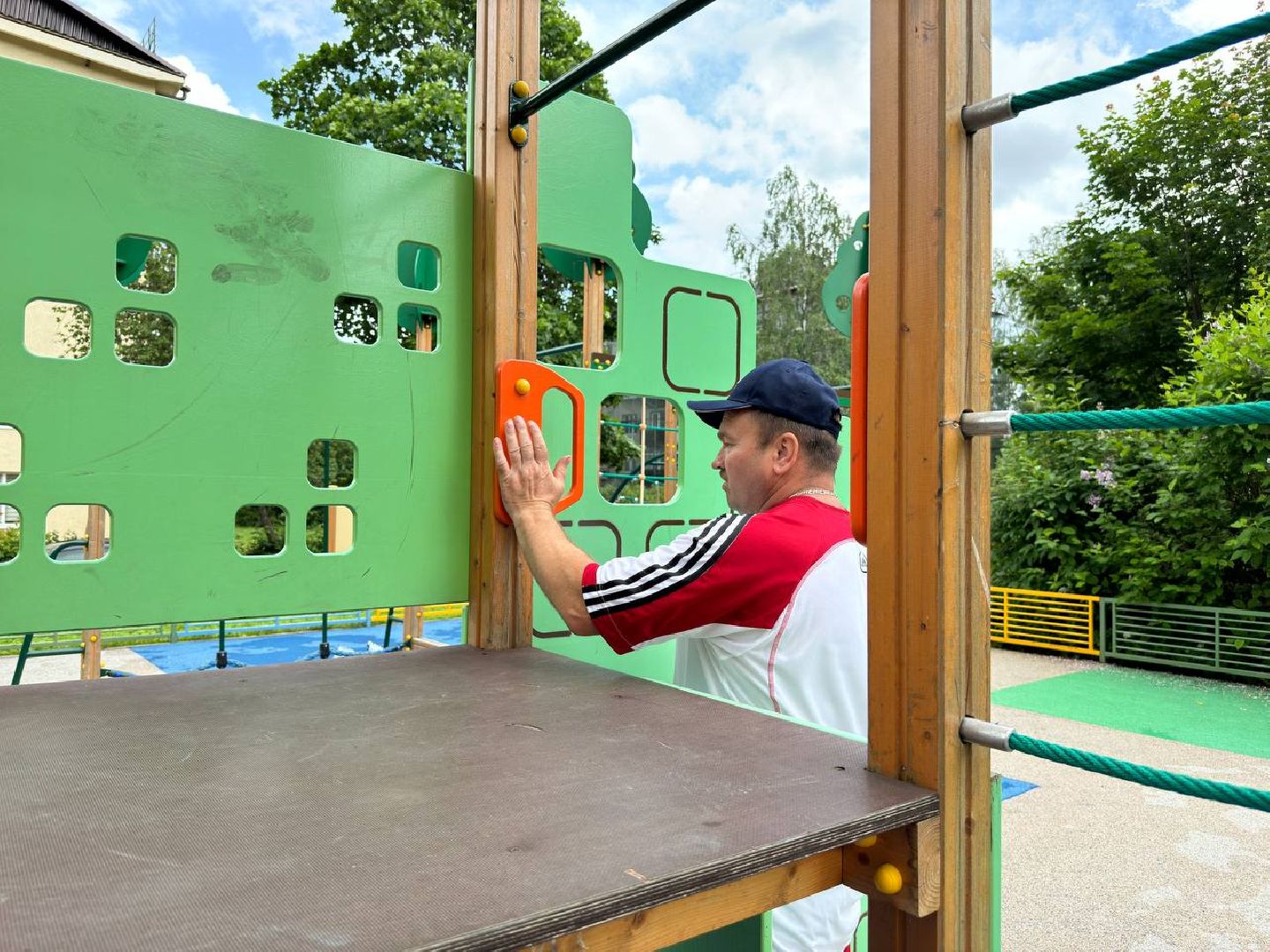 густ, дефекты, детская площадка, безопасность, дети, управляющая компания, городской округ восход,