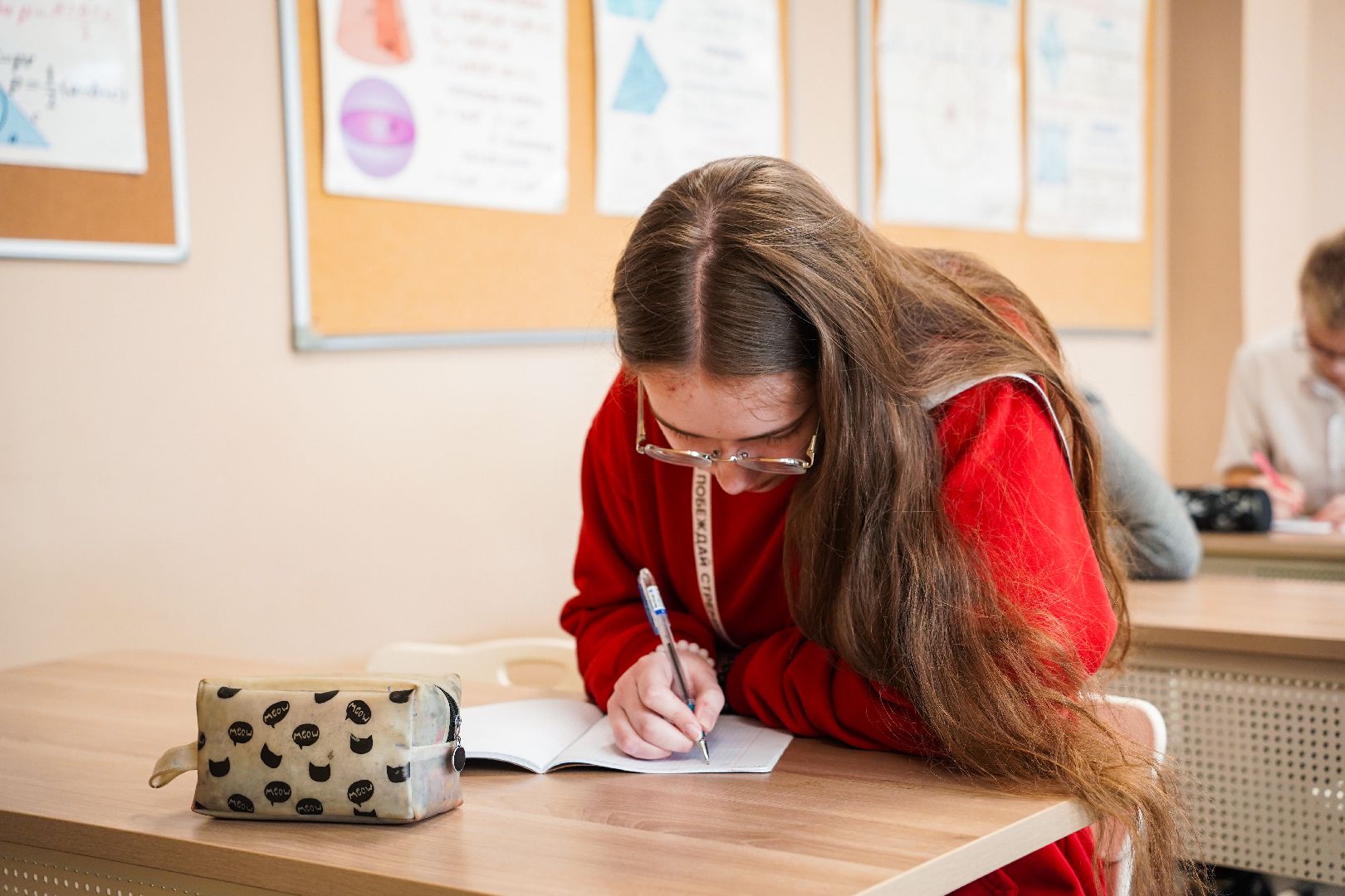 выпускники, выпускники 2024, многобалльники, Рошаль, школа 6, Большая Шатура,