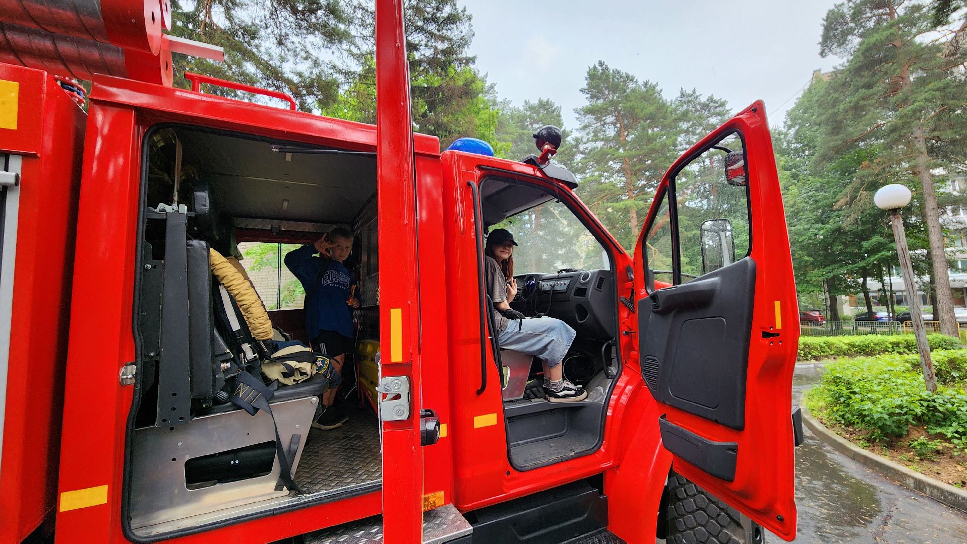 протвино, пожарная машина, дети, летний отдых, дк протон, дюц горизонт,