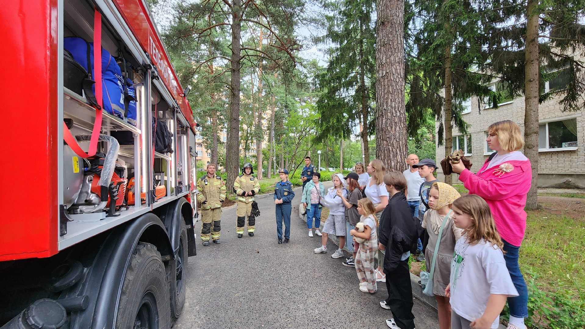 протвино, пожарная машина, дети, летний отдых, дк протон, дюц горизонт,