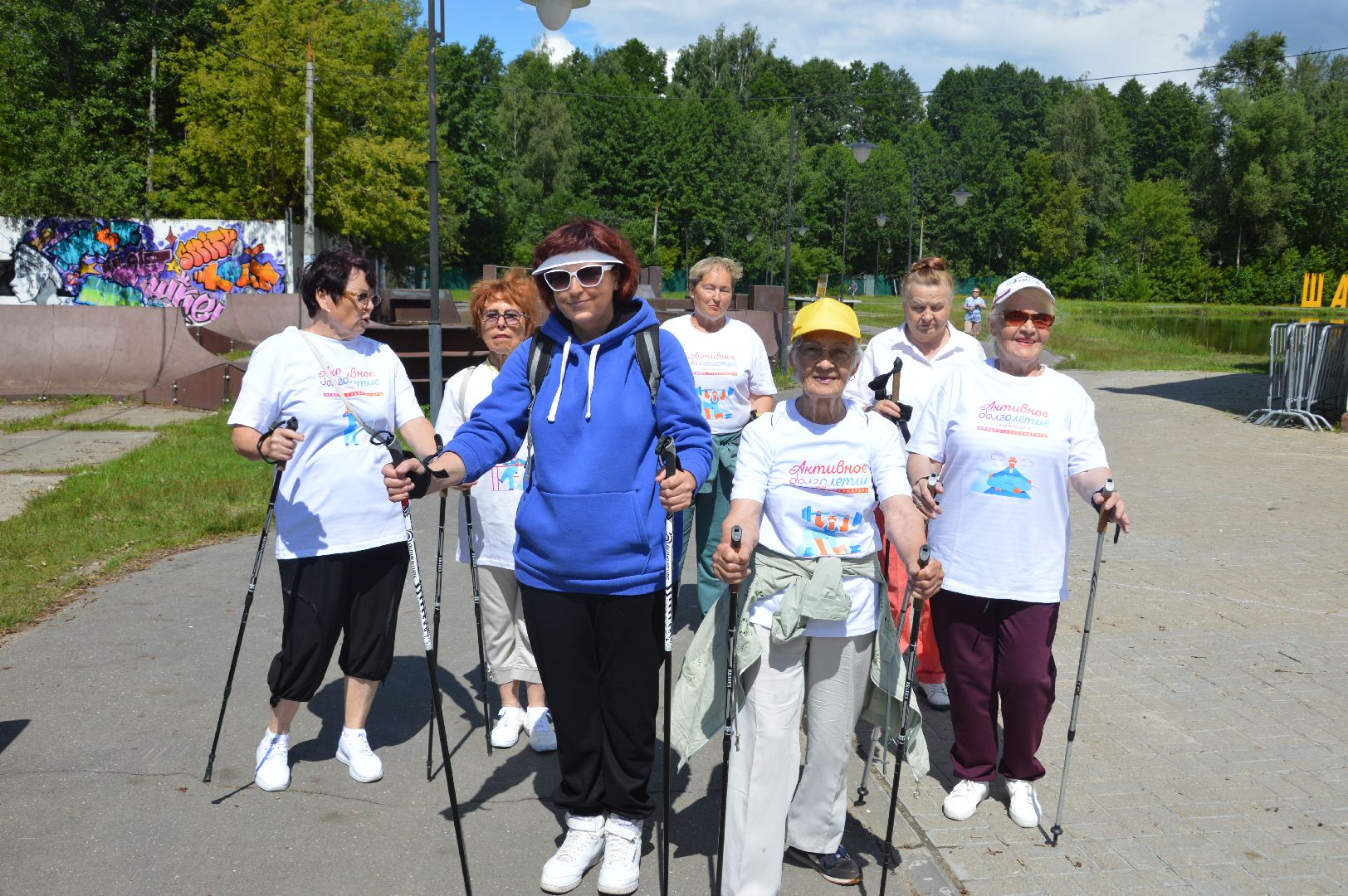 шатура, зарядка долголетия, активное долголетие, зарядка в парке, мастер спорта ссср по самбо,