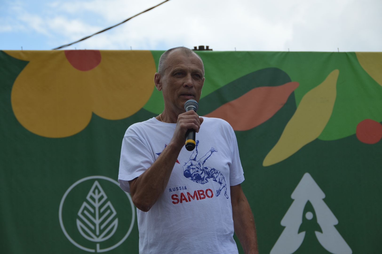 шатура, зарядка долголетия, активное долголетие, зарядка в парке, мастер спорта ссср по самбо,