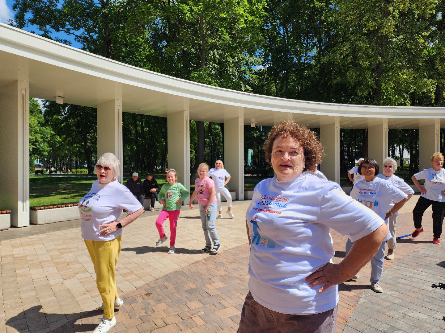 активное долголети, зарядка долголетов, Подольск, Олимпийская чемпионка,