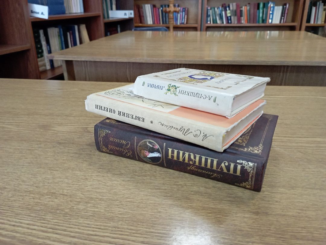 Дубна, общество