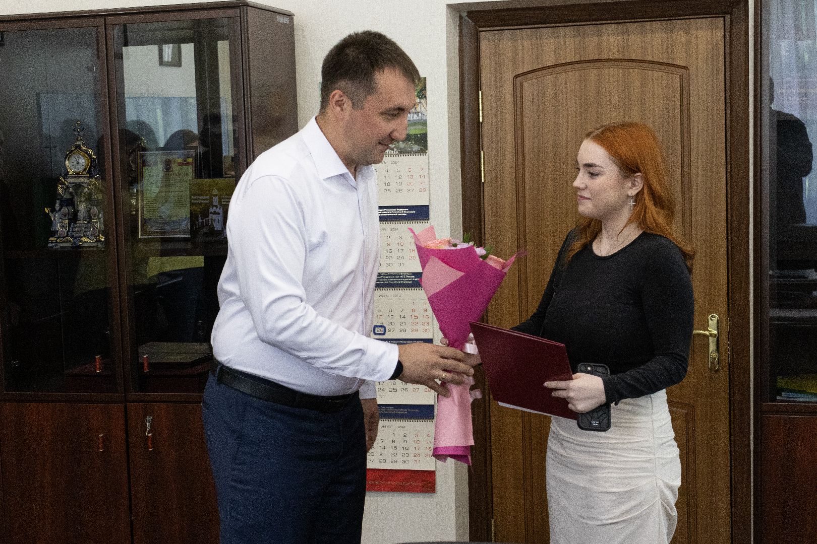 Юлия Матвеева, андроник пак, Дзержинский, сертификат на жилье,