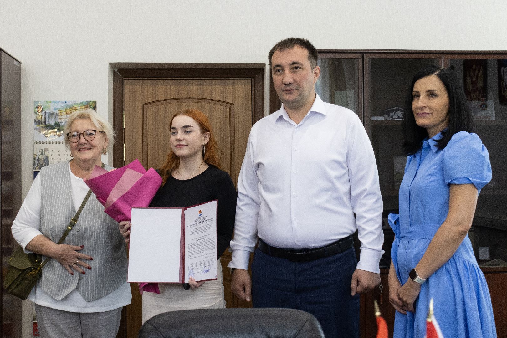 Юлия Матвеева, андроник пак, Дзержинский, сертификат на жилье,