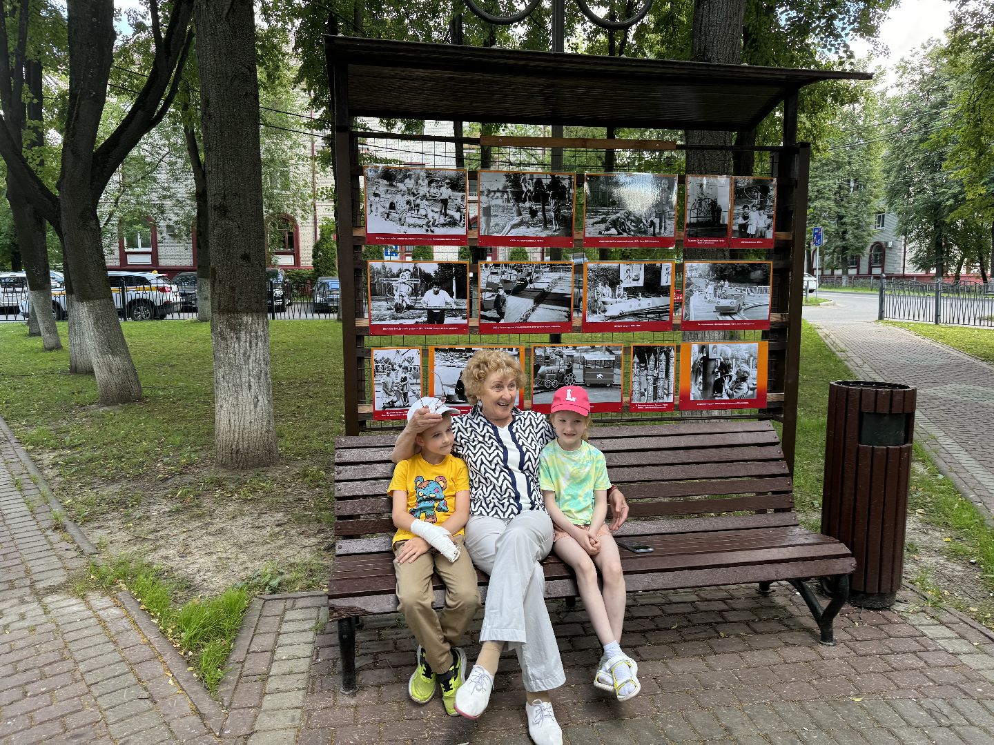 Выставка, Сквер Юность, Город Видное, Фотографии, Экспозиция,