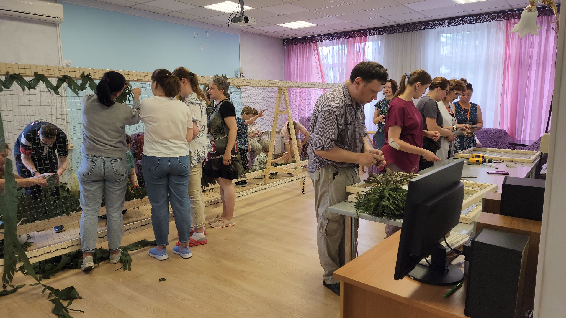 ивантеевка, маскировочные сети, сво, волонтерское движение, помощь сво, дети с овз, инвалиды, социальная адаптация,