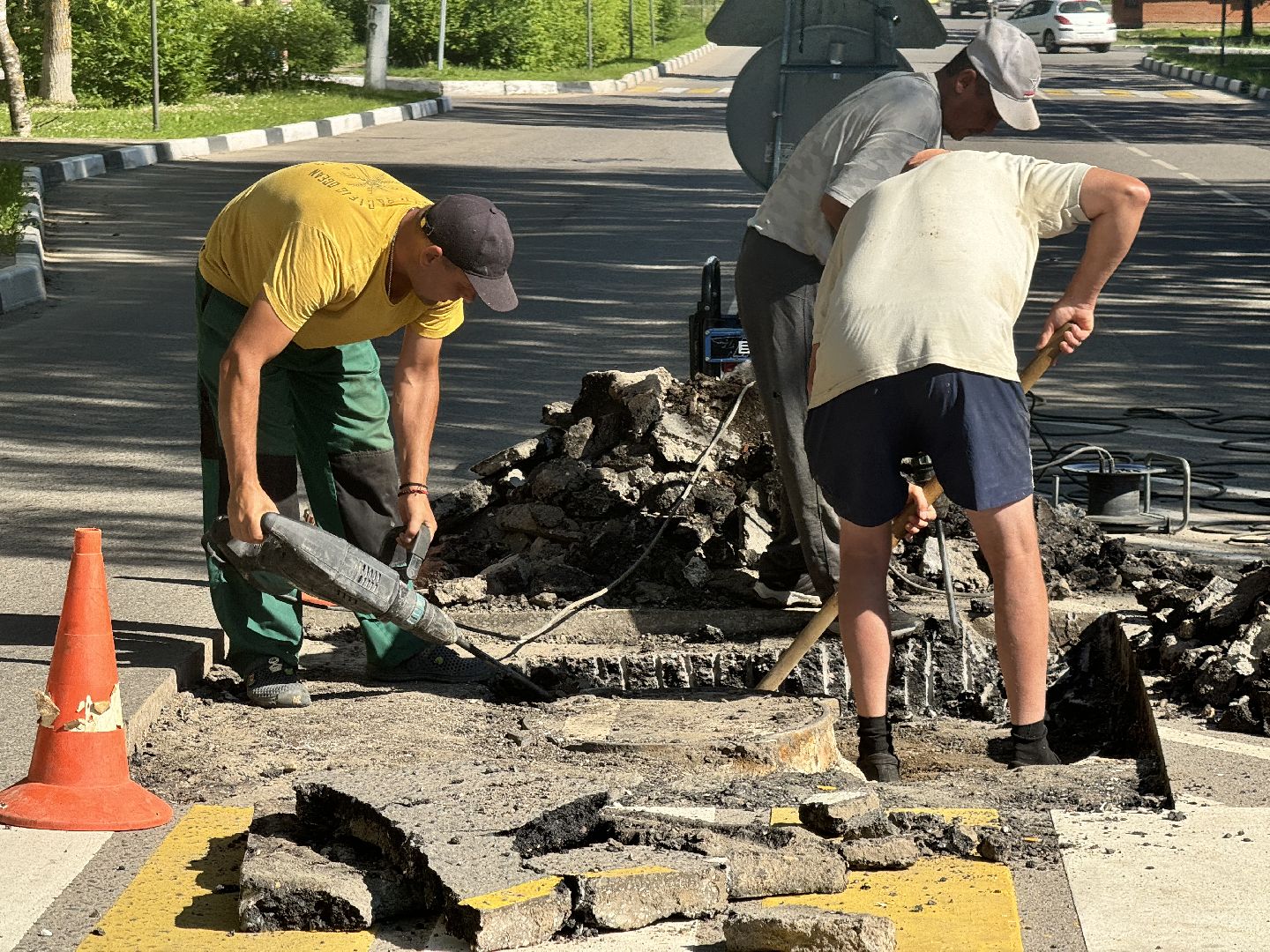 шаховская, замена люков, дорожные работы, транспорт,