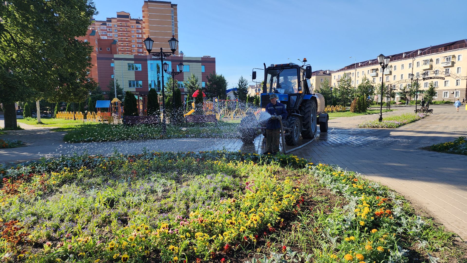 благоустройство, клумбы, Лосино-Петровский,