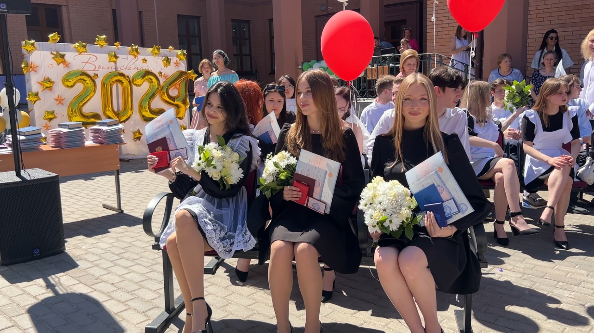 химки, образование, школа, последний звонок, выпускной, выпускники,