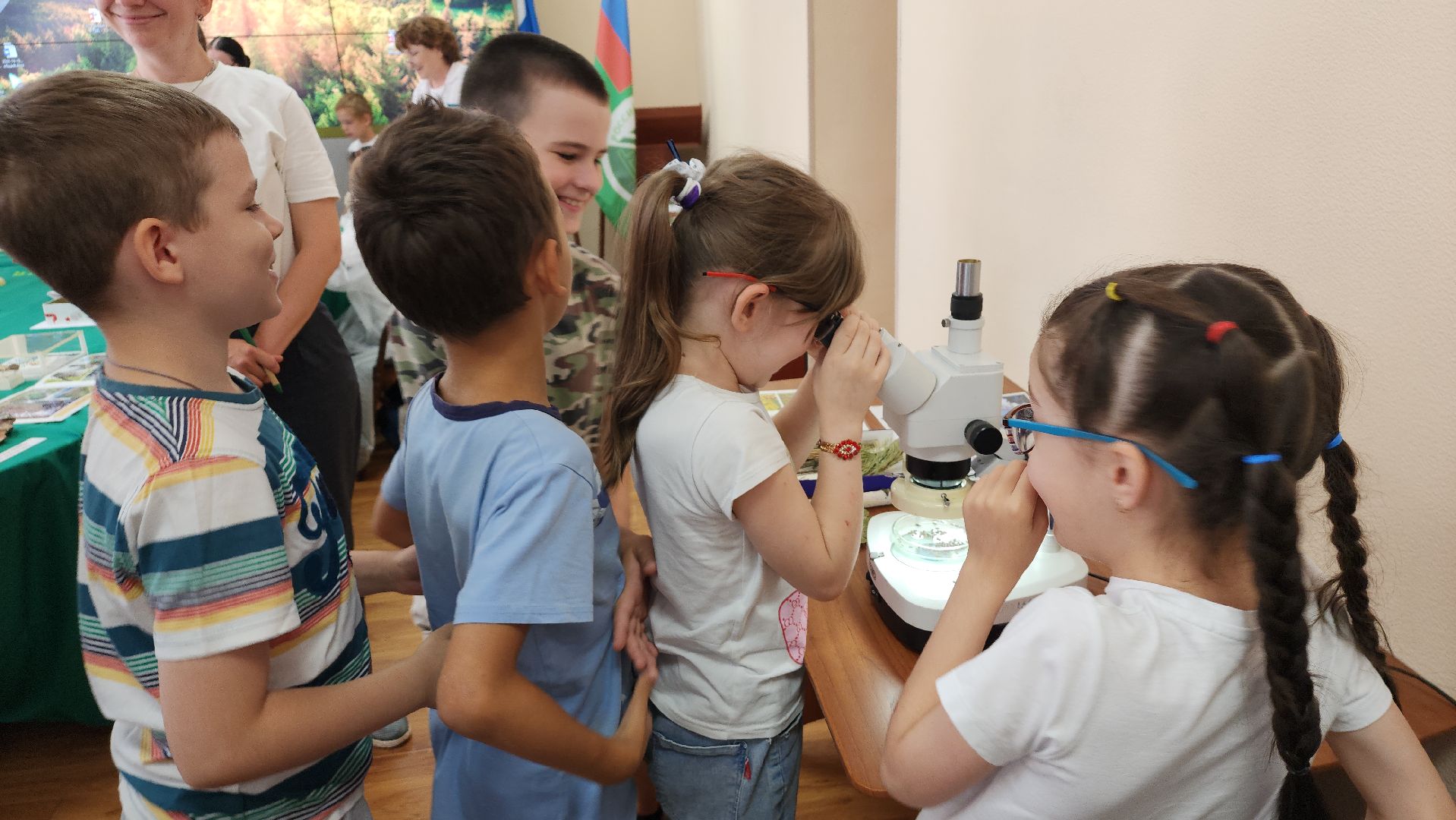 пушкино, защита природы, лес, лесная охрана, детский лагерь, школьники, экскурсия для школьников,