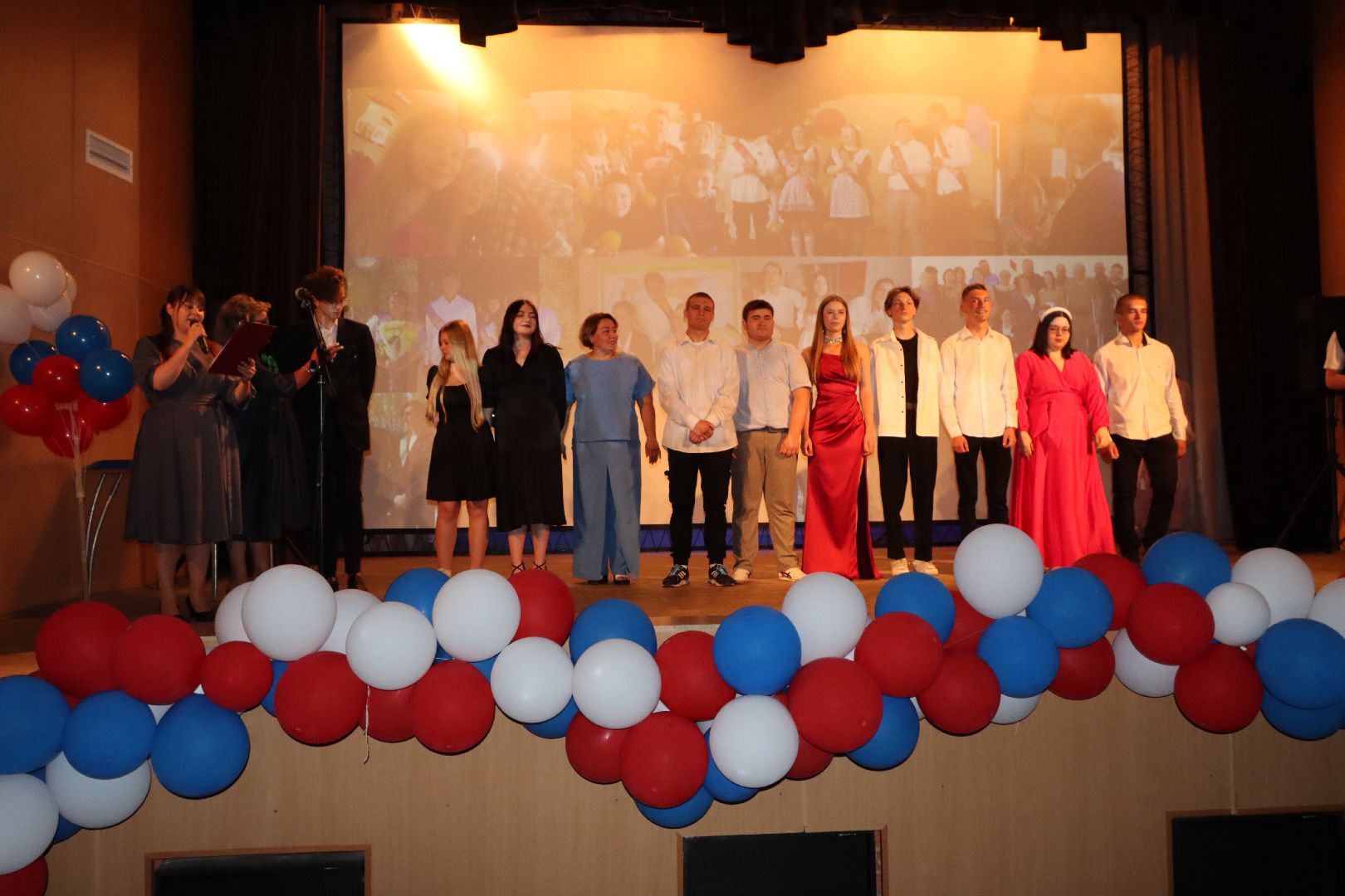 лотошино, микулино, микулинская гимназия, образование, выпускники 2024, выпускной 2024,