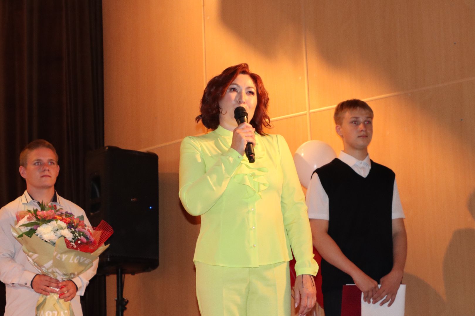 лотошино, микулино, микулинская гимназия, образование, выпускники 2024, выпускной 2024,