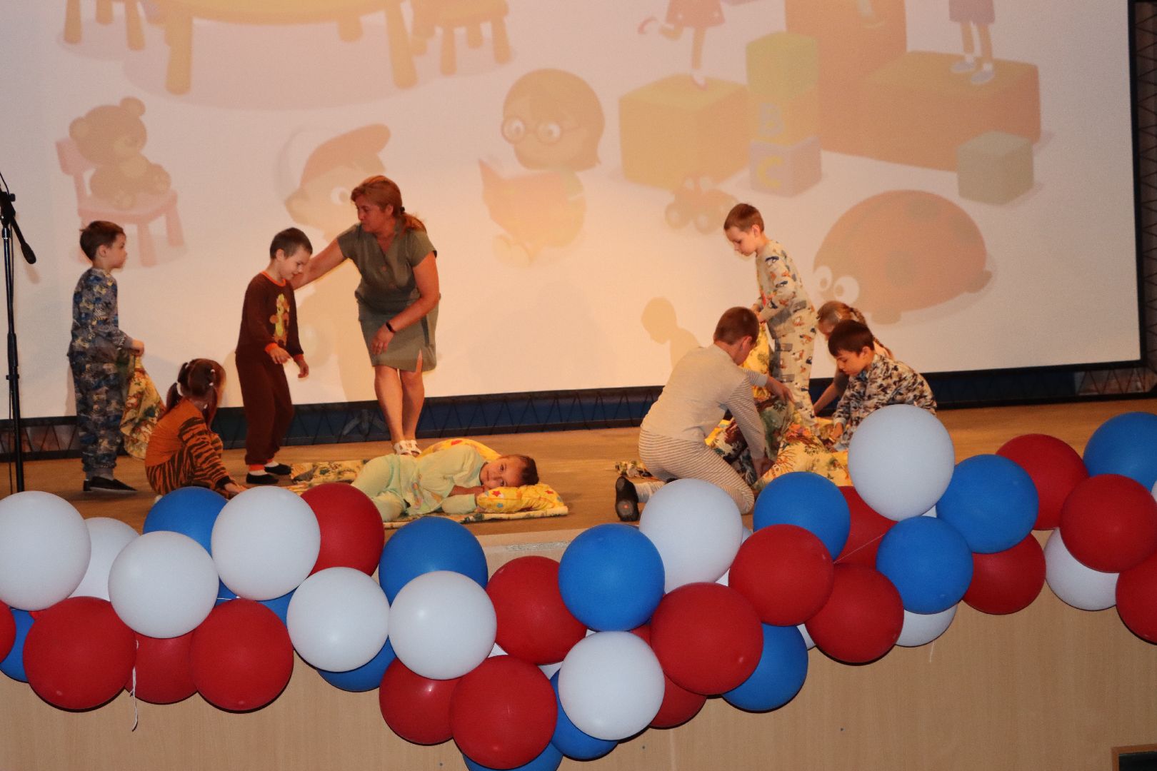 лотошино, микулино, микулинская гимназия, образование, выпускники 2024, выпускной 2024,