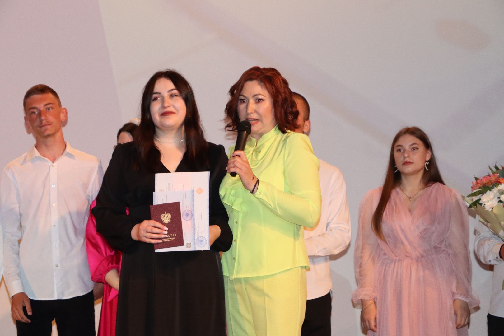 лотошино, микулино, микулинская гимназия, образование, выпускники 2024, выпускной 2024,