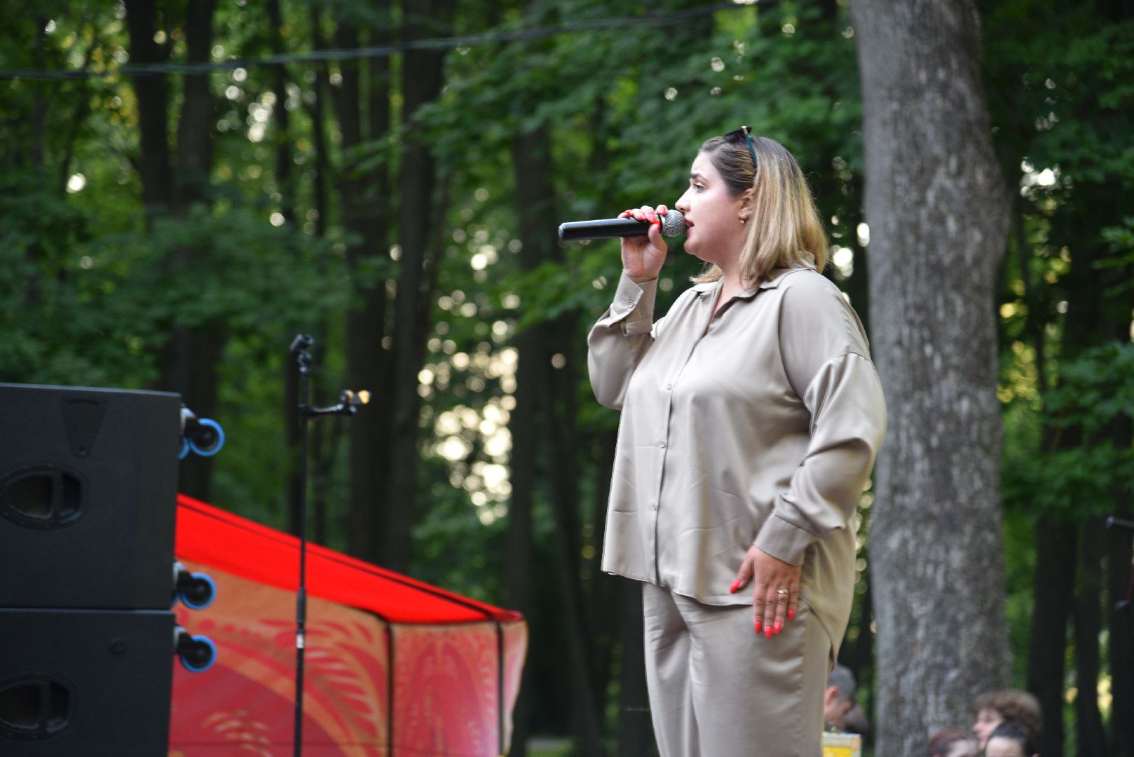 лотошино, лотошинский парк, день молодежи, праздник, парки подмосковья,