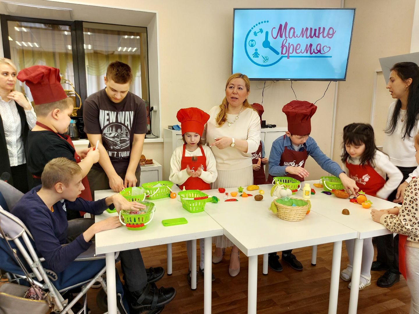 помощь, благотворительность