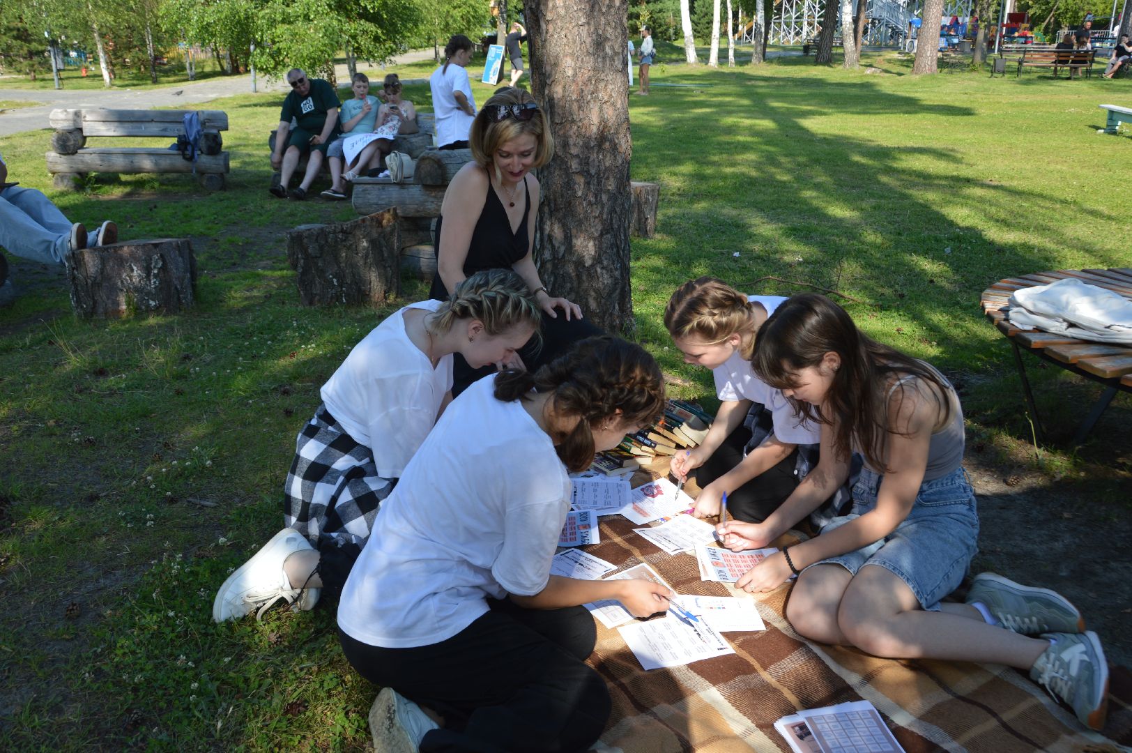 шатура, книжный клуб на пледах, культурная шатура, день молодежи шатура,