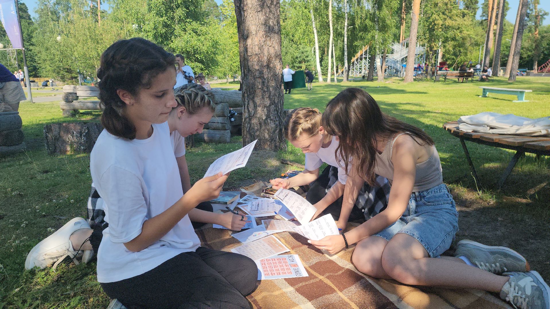 шатура, книжный клуб на пледах, культурная шатура, день молодежи шатура,