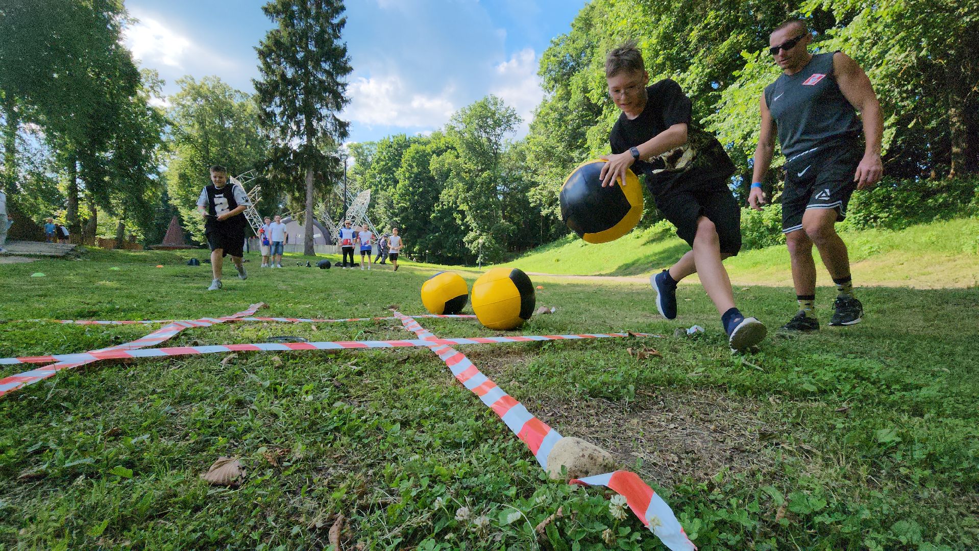 Праздник, день молодежи, волонтеры, руза, парки подмосковья, городок, рузский городской округ,