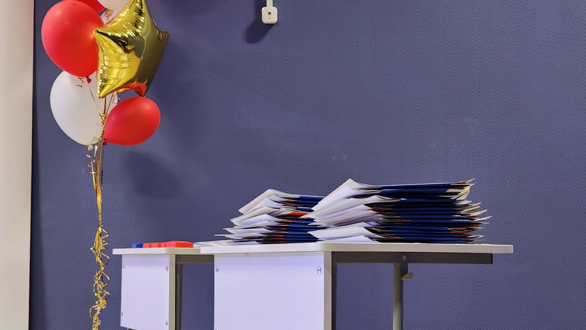 выпускной 2024, вручение аттестатов, поздравление,