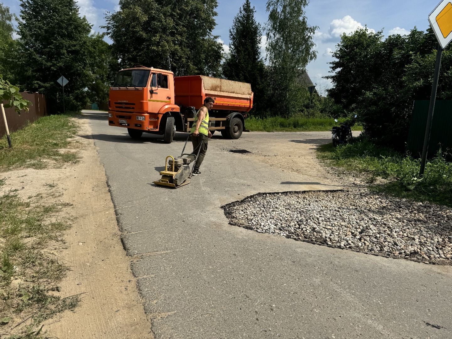 шаховская, ямочный ремонт, коммунальная служба,