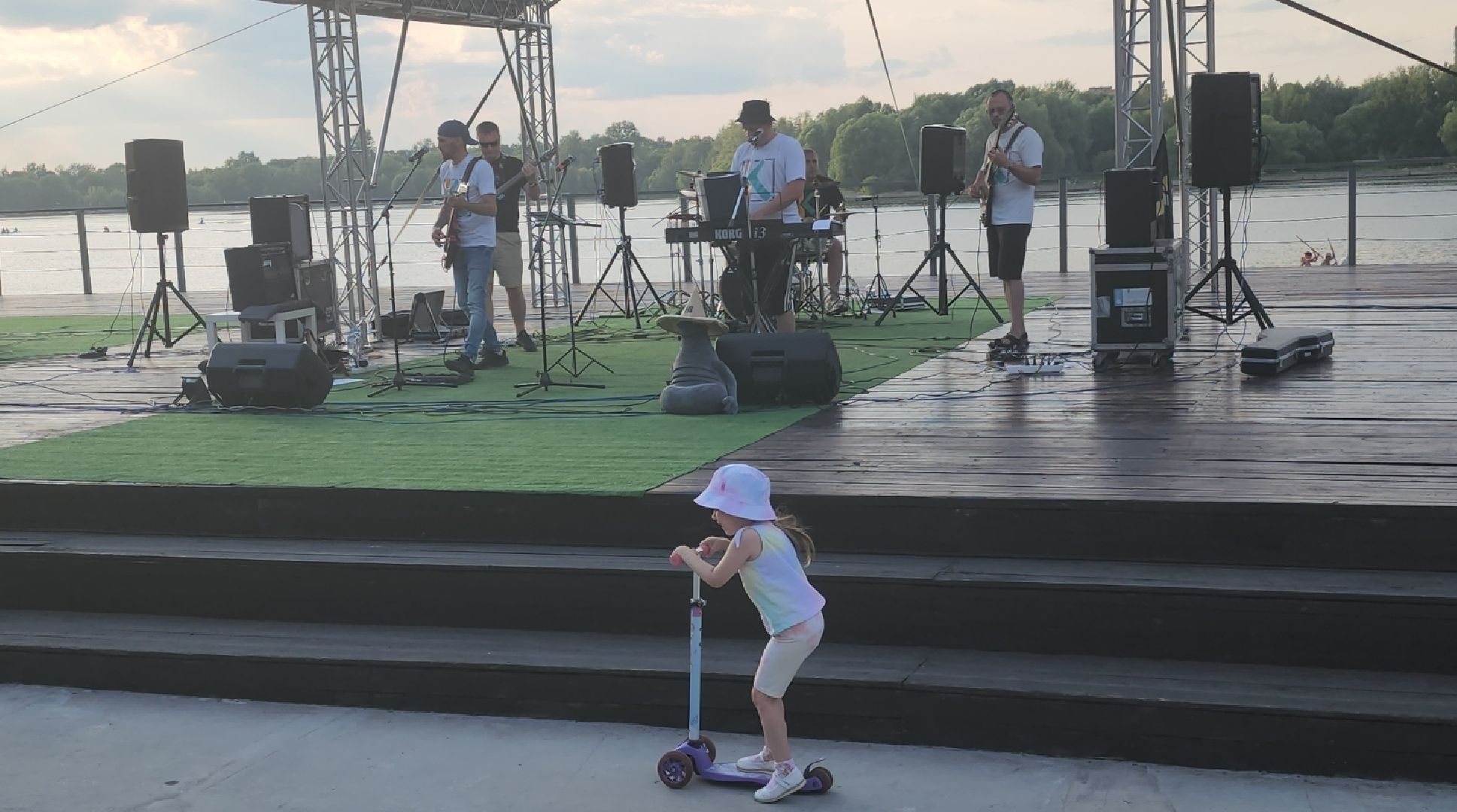 долгопрудный, водная сцена, котовский залив, Рок-н-ролл,