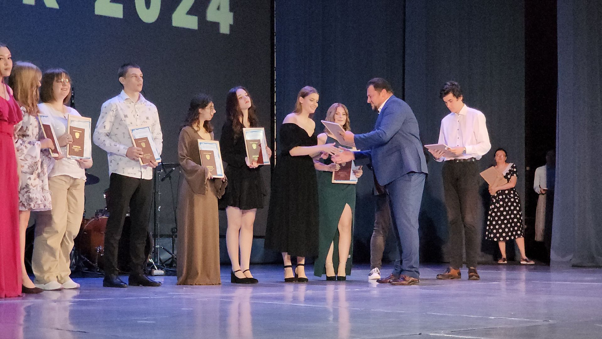 выпускник 2024, красногорск, колледж,