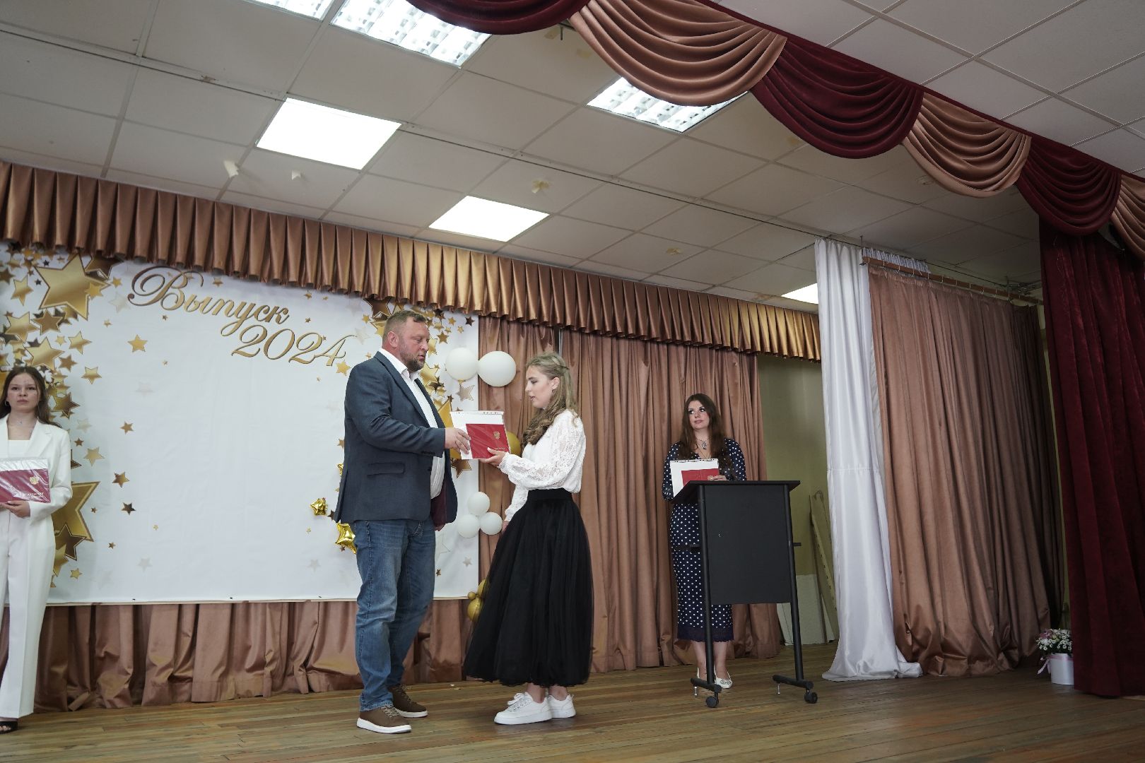 выпускники 2024, выпускники 9 класса, рошальский лицей, Рошаль, Большая Шатура,