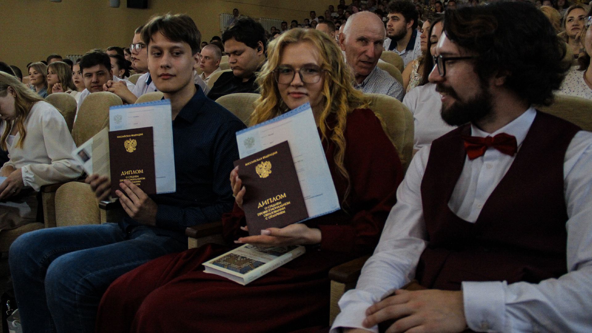 ШЭТ, выпускники 2024, предложение руки и сердца, Большая Шатура, СКЦ Рошаль, молодые специалисты,