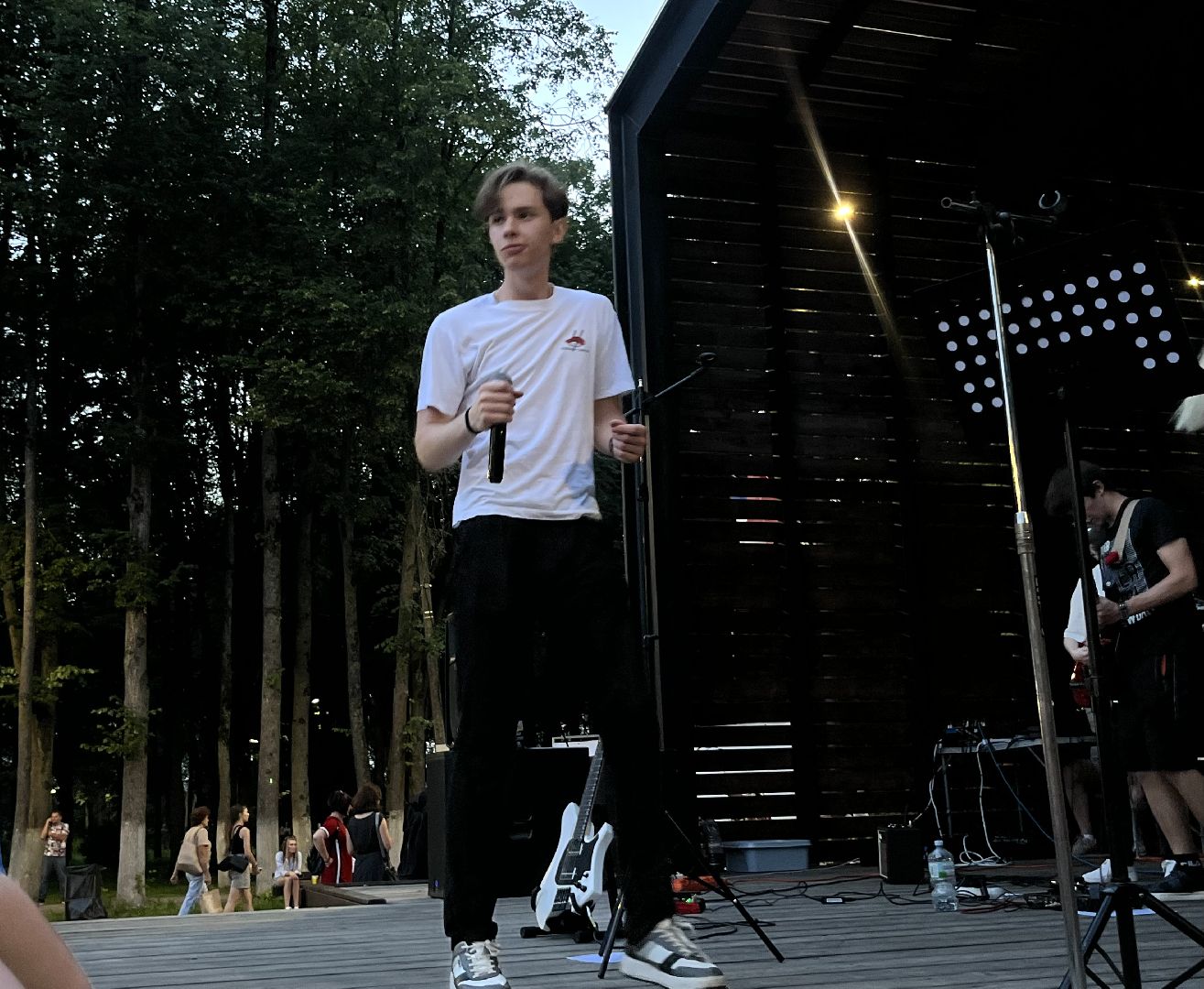 наро-фоминск, кавер группа, молодые музыканты, школьники,центральный парк наро-фоминска,