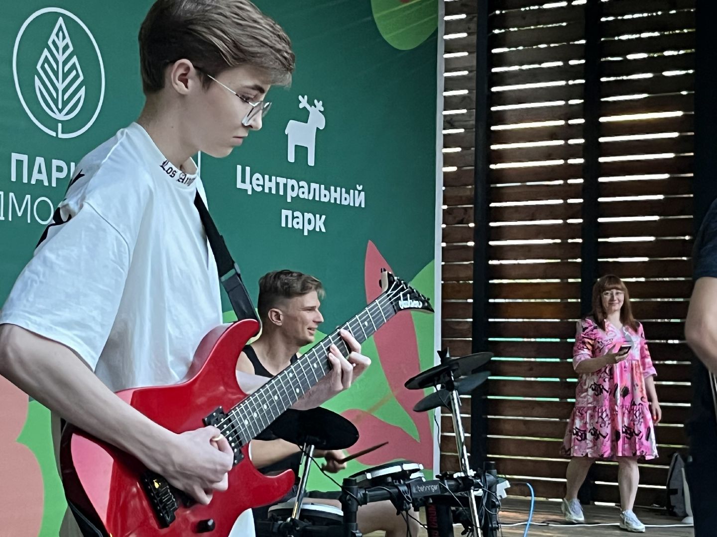 наро-фоминск, кавер группа, молодые музыканты, школьники,центральный парк наро-фоминска,