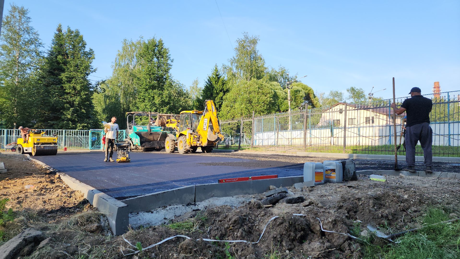 пушкино, благоустройство, замена асфальта, дворовая территория,поселок,