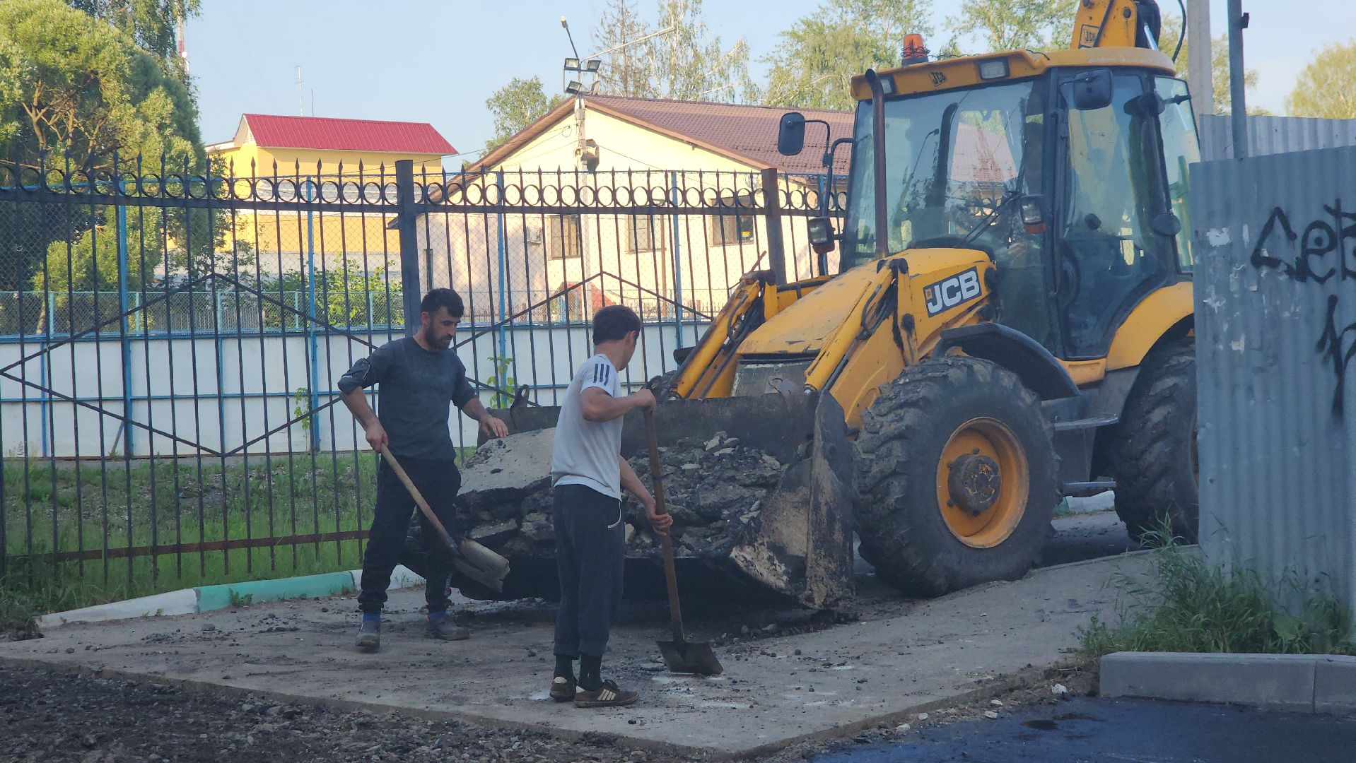 пушкино, благоустройство, замена асфальта, дворовая территория,поселок,
