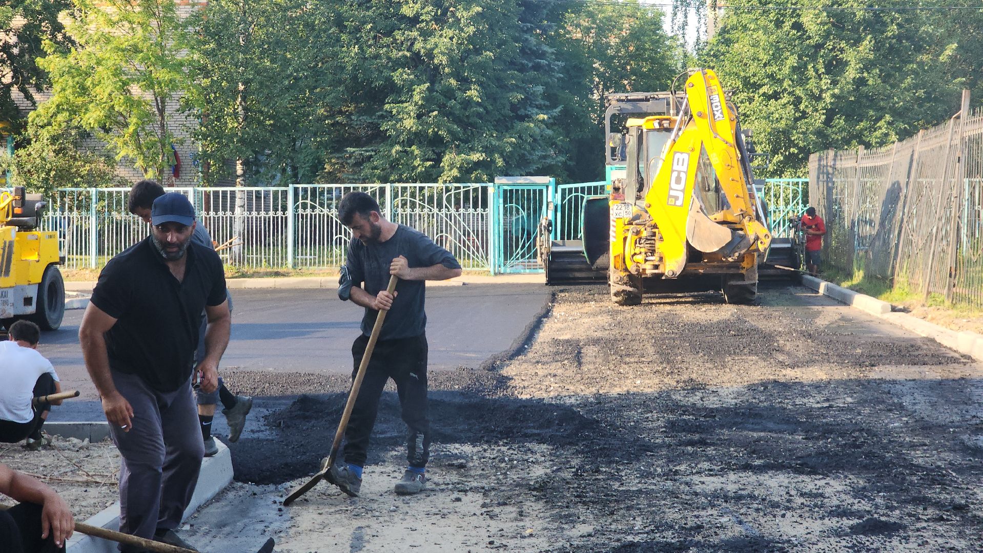 пушкино, благоустройство, замена асфальта, дворовая территория,поселок,