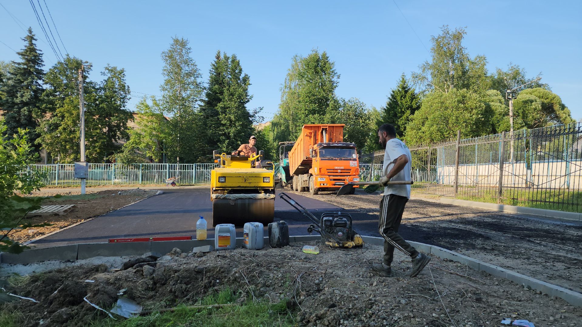 пушкино, благоустройство, замена асфальта, дворовая территория,поселок,