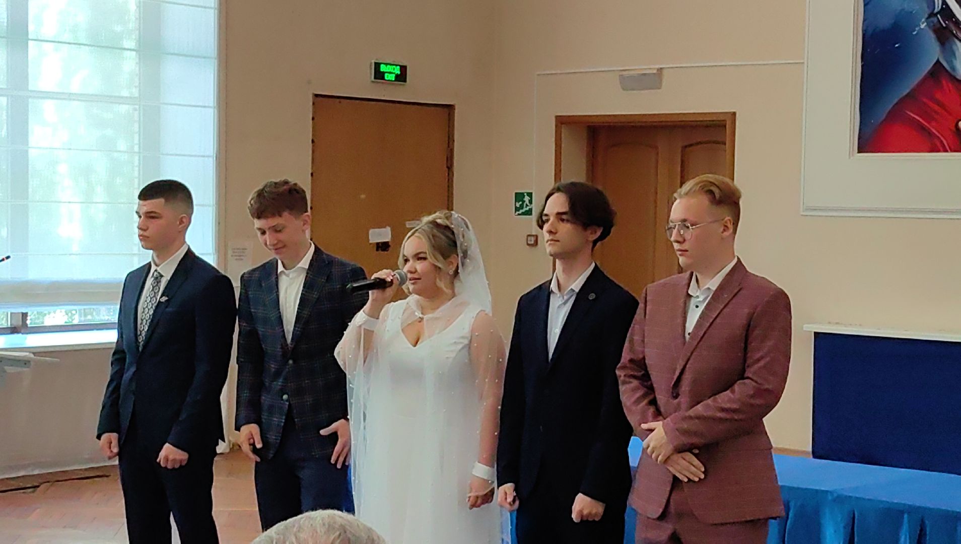 выпускники, медалисты, глава округа, награда, грамоты, обучение, звездный городок,