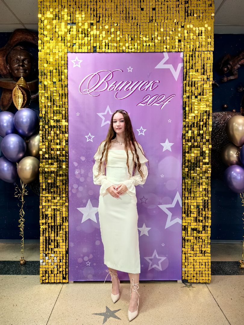 выпускники, медалисты, глава округа, награда, грамоты, обучение, звездный городок,