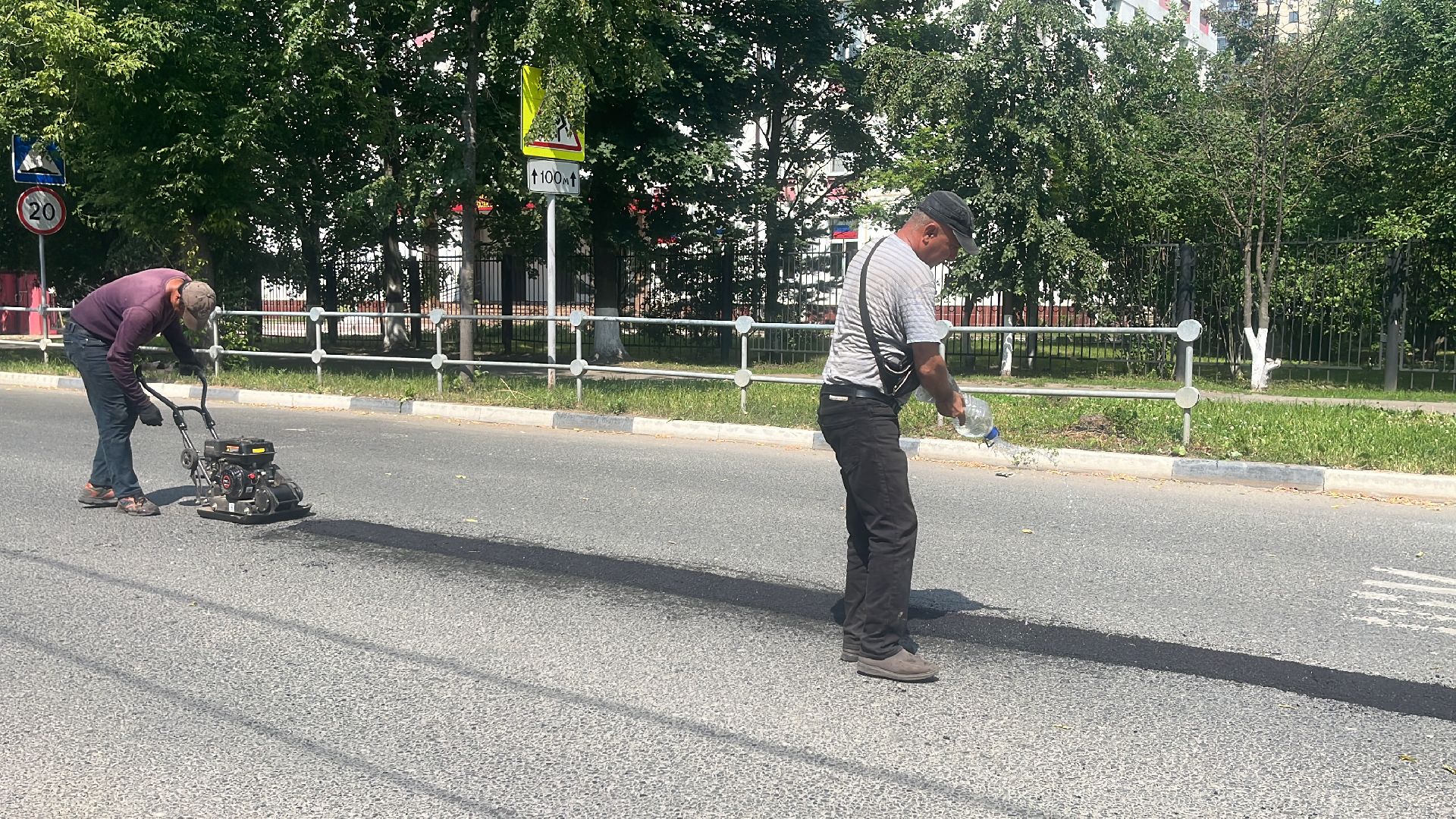 ямы, дорога, дороги, ремонт, ремонт дорог, ремонт дороги, ямочный ремонт,