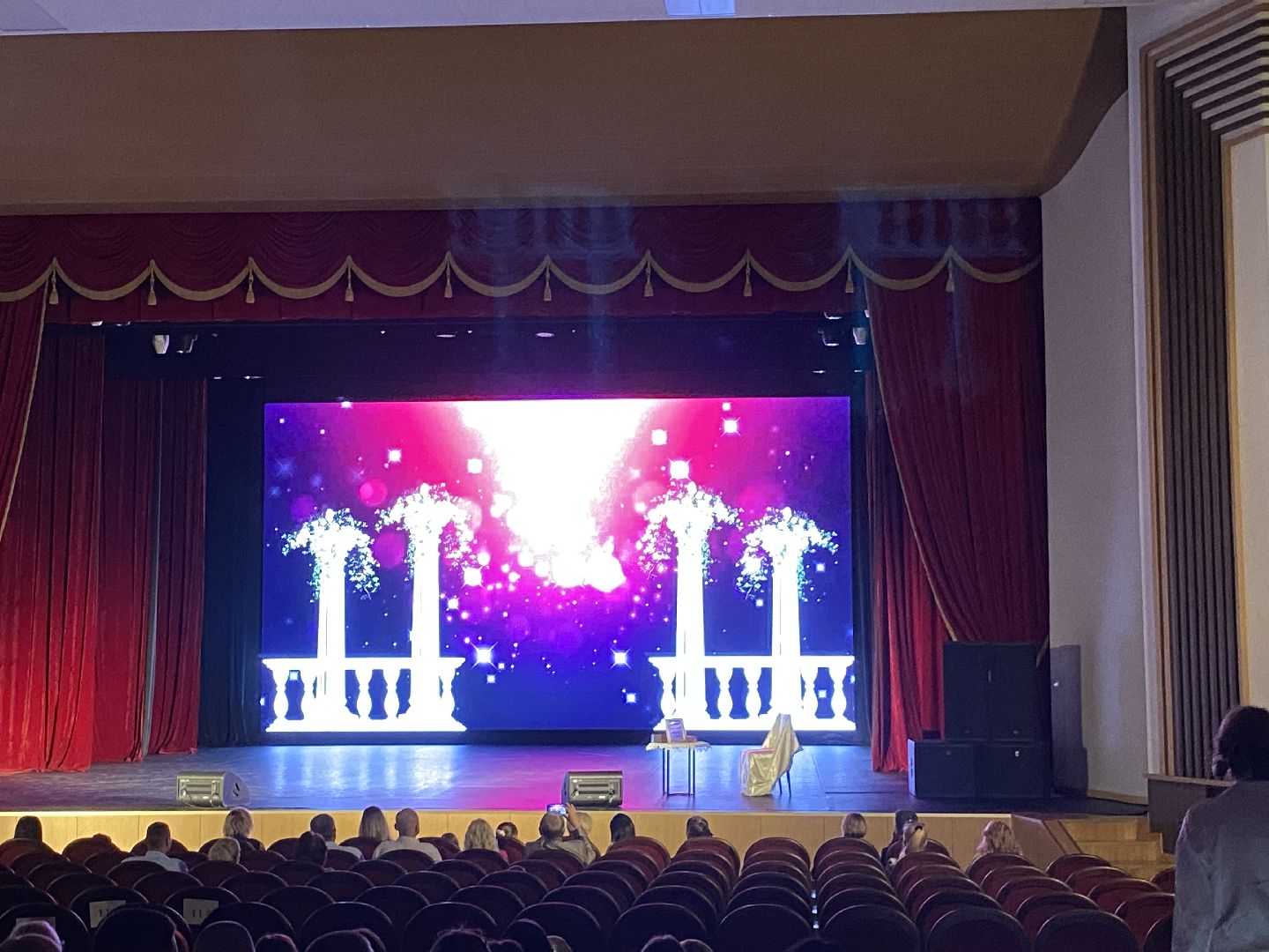 выпускник 2024, школа перспектива власиха, Выпускной 11 класс Перспектива, Перспектива выпускной, вручение аттестатов,