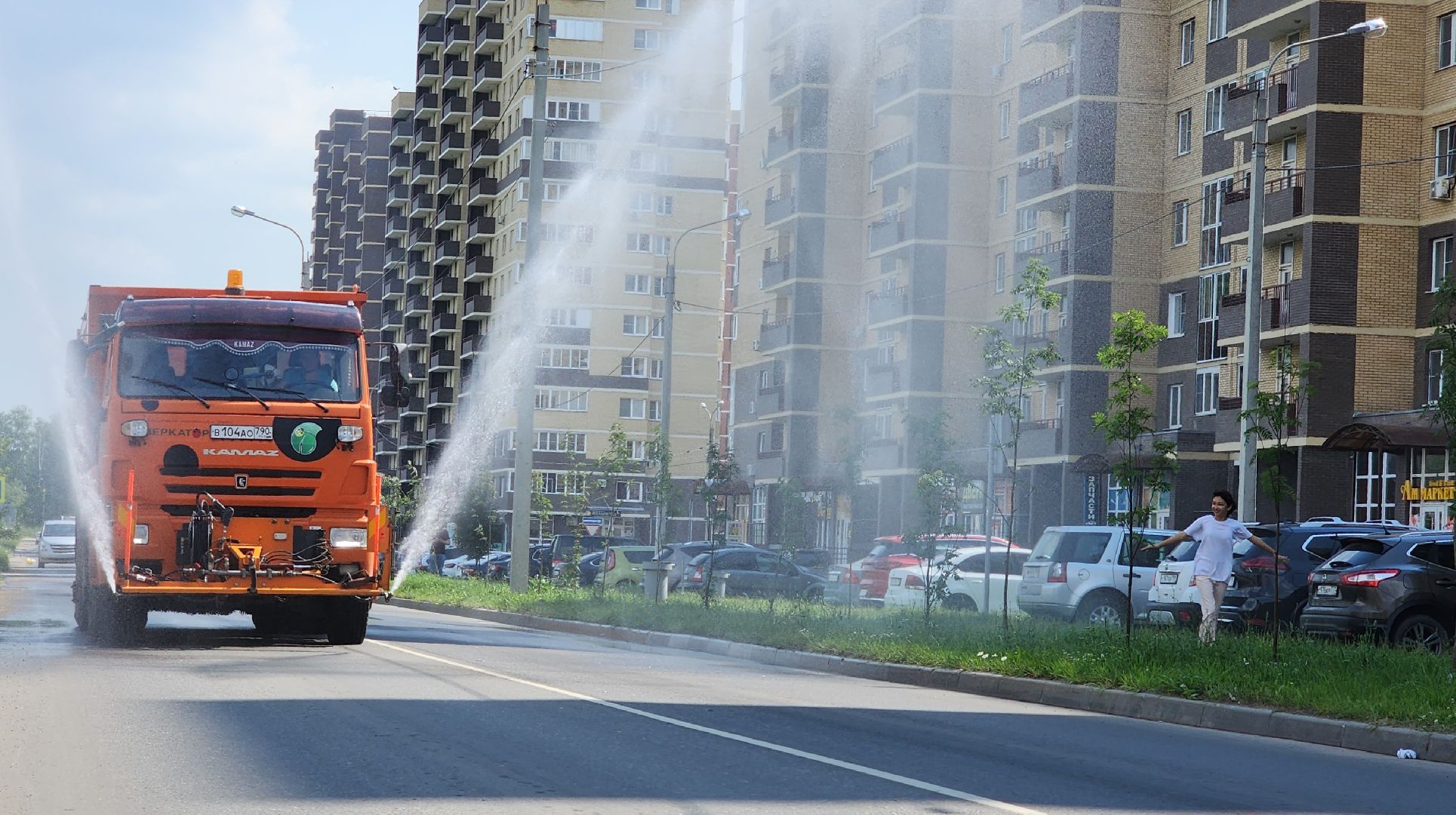 жкх, благоуйстройство, полив дорог, Лосино-Петровский,