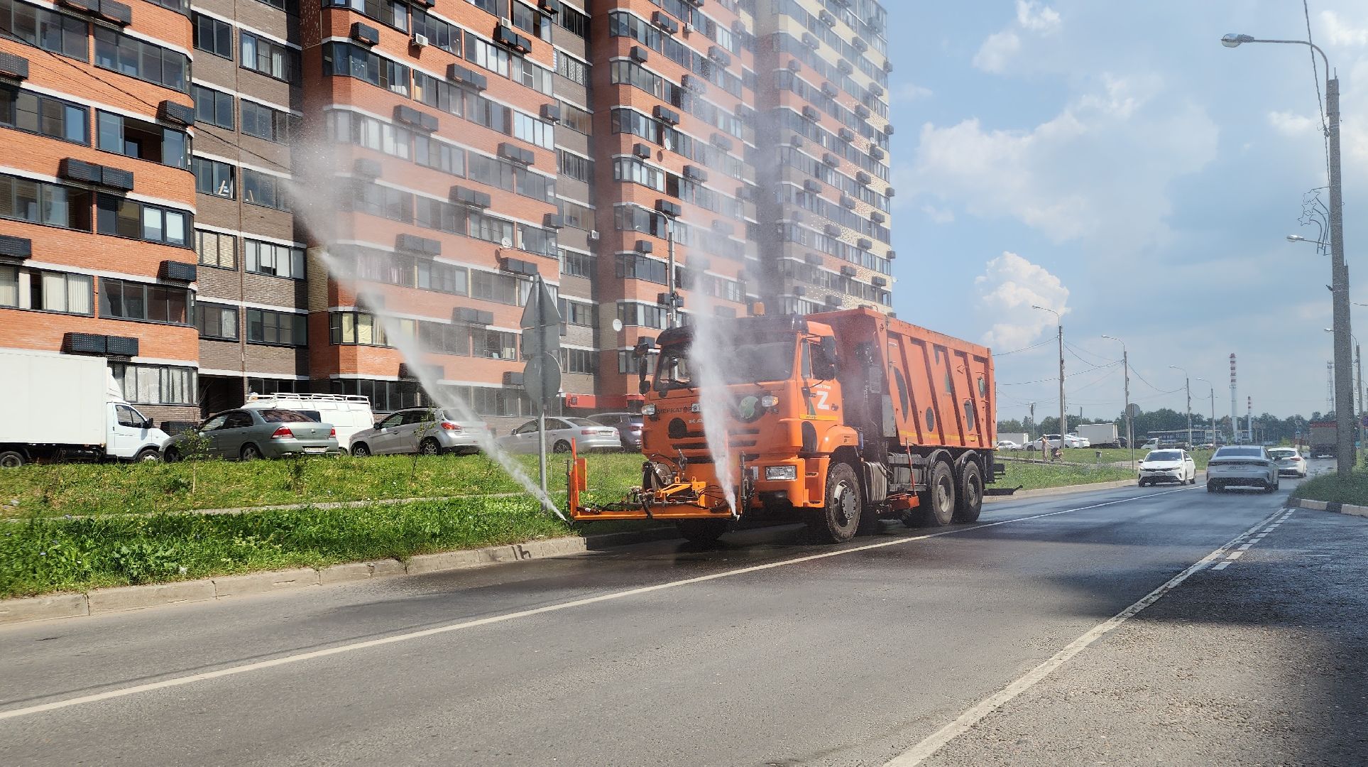 жкх, благоуйстройство, полив дорог, Лосино-Петровский,