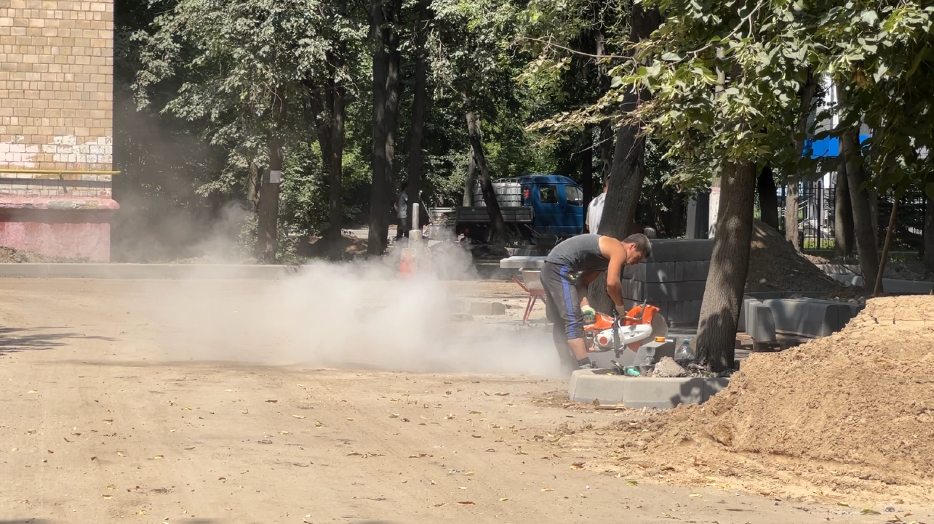 химки, благоустройство, благоустройство двора, ремонт дорог во дворах, замена асфальта,