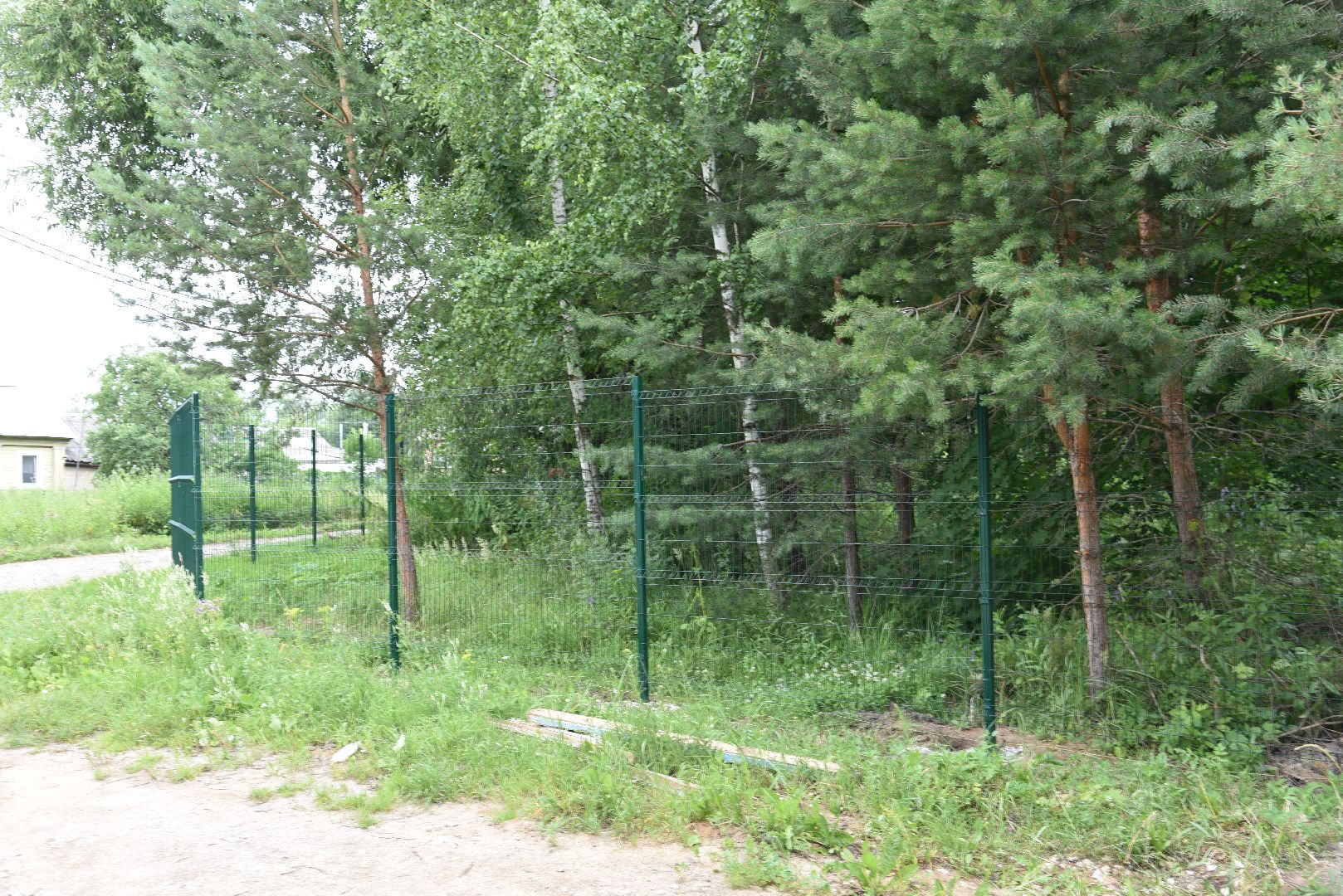 лотошино, лотошинский парк, забор, благоустройство, парки подмосковья,