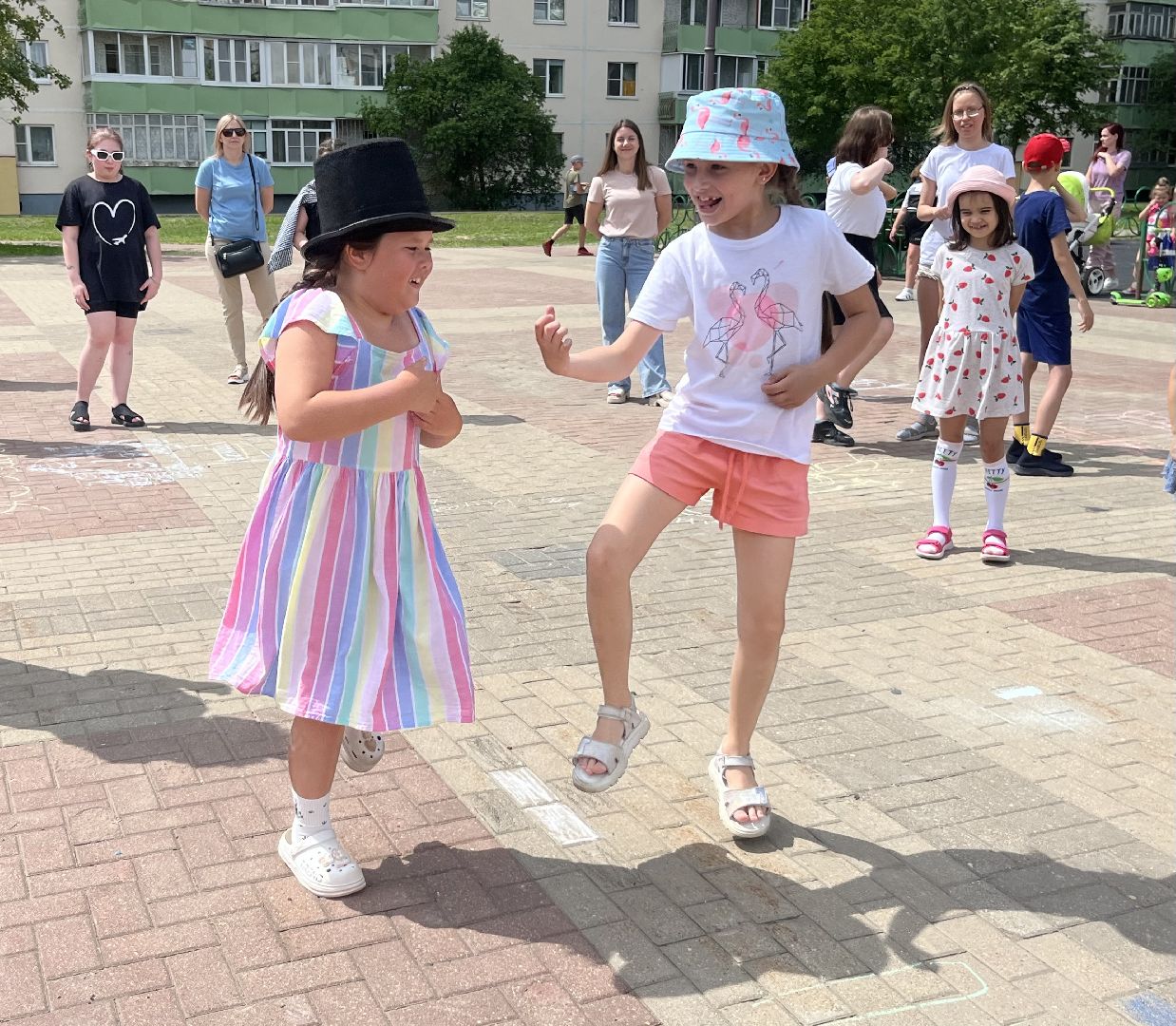 наро-фоминск, каникулы, дом детского творчества, летняя площадка,