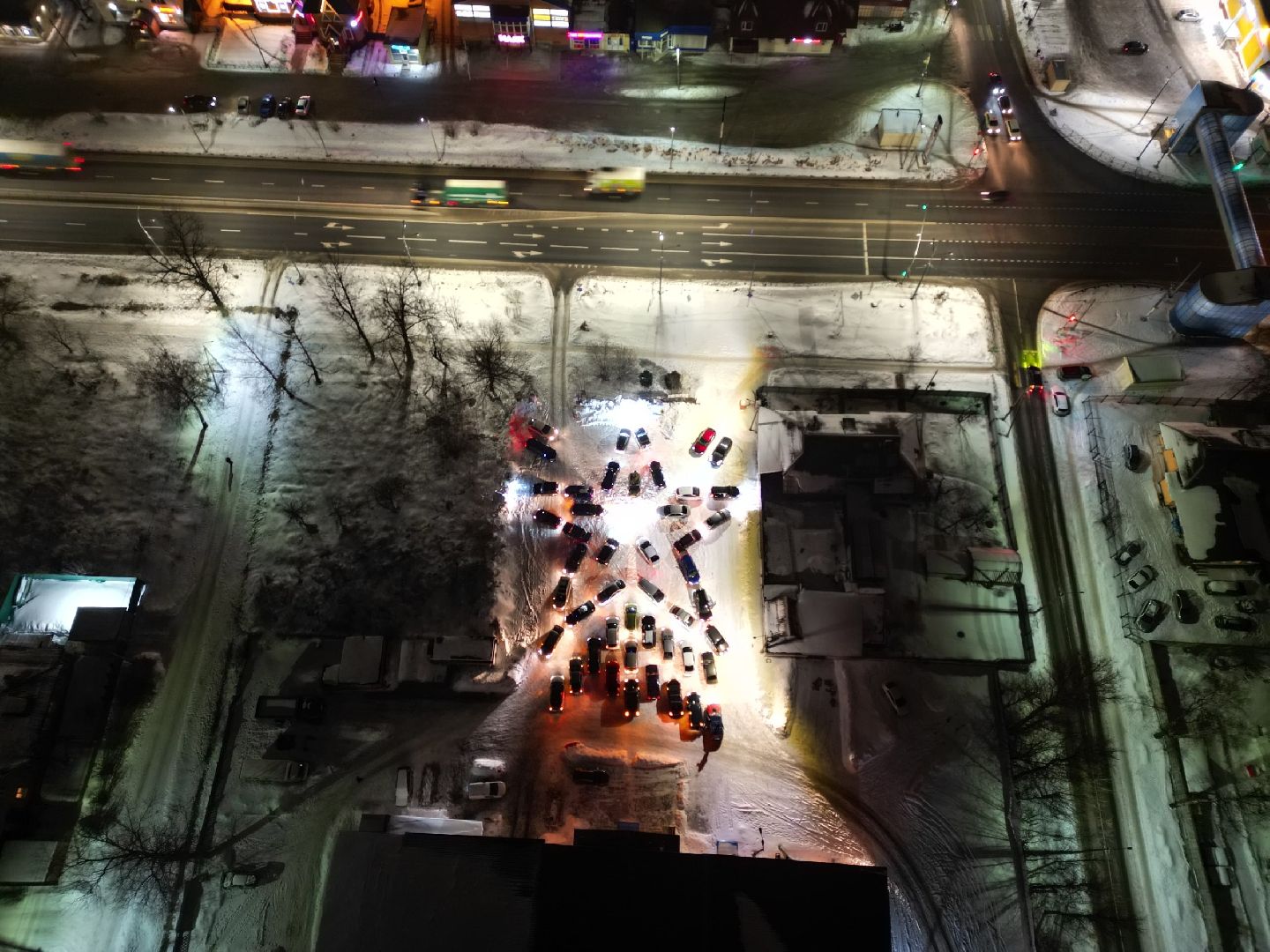 Клин, общество