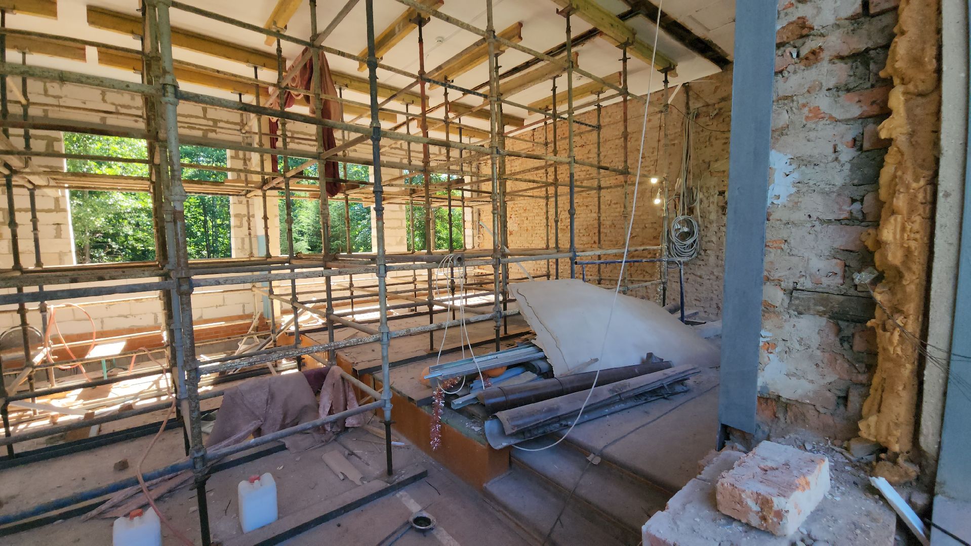 серпухов, туровская школа, местечко данки, актовый зал, стиль лофт, капитальный ремонт,