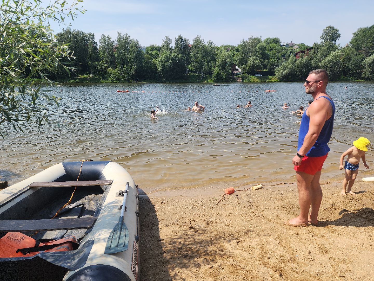 красногорск, пляж, плотина, спасатели, спасательный пост,синичка, банька,