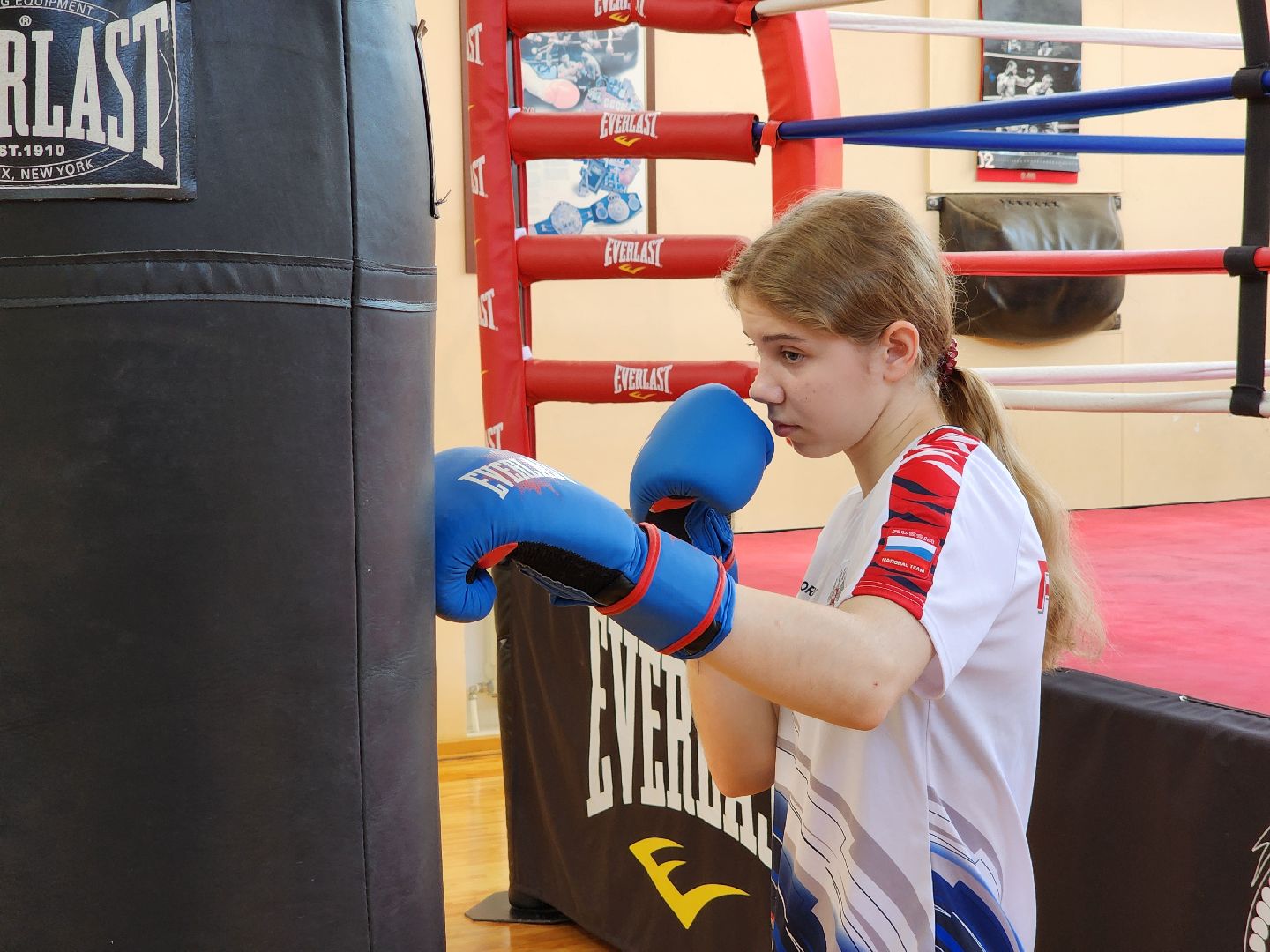 Чехов, бокс, Чемпионат России, Чемпионат Европы, призер, Ксения Андреева, Спортивная школа бокса Витязь,